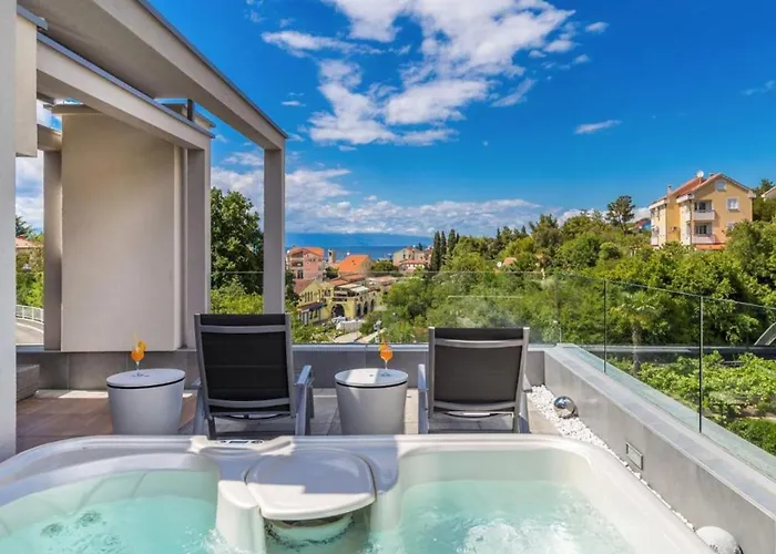 Villa Sky & Sea Luxury With Whirpool&sauna By Guide