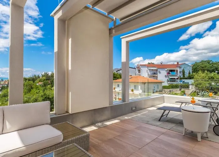 Villa Sky & Sea Luxury With Whirpool&sauna By Guide