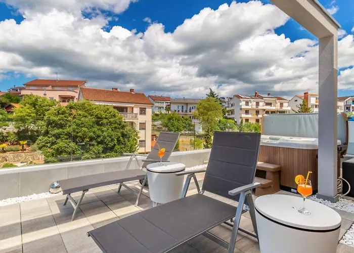 Sky & Sea Luxury With Whirpool&sauna By Guide