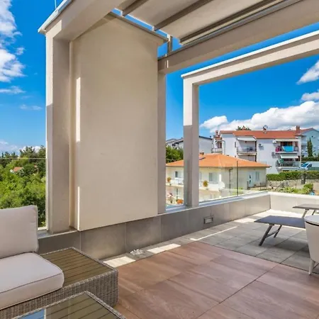 Villa Sky & Sea Luxury With Whirpool&sauna By Guide