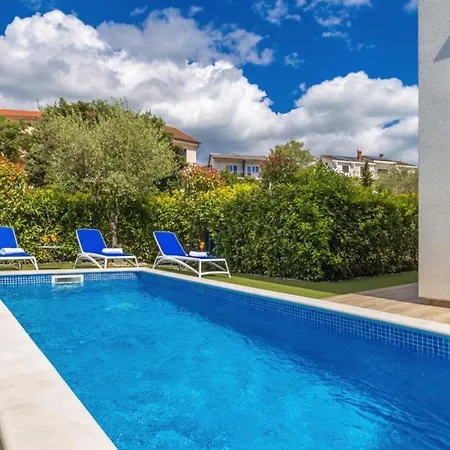 Villa Sky & Sea Luxury With Whirpool&sauna By Guide *